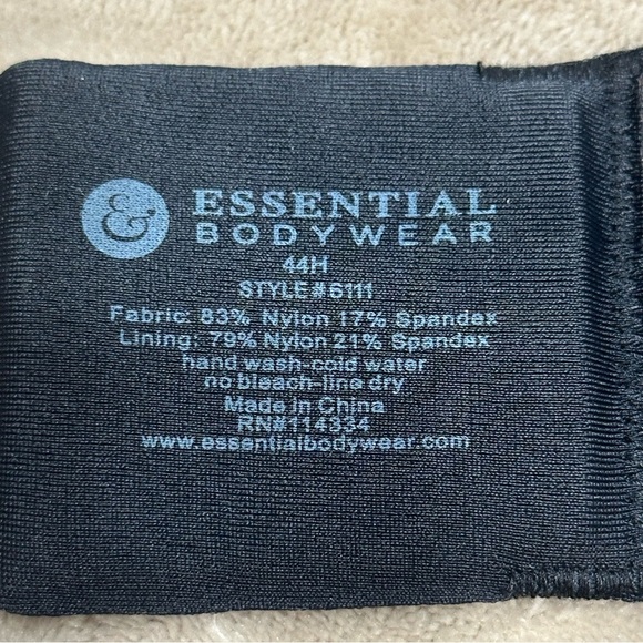 Essential Bodywear Abbie Everyday T-Shirt Bra Black #6111 Size 44H NWT - Picture 6 of 6